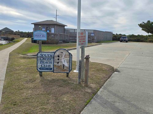 9516 S Old Oregon Inlet Rd, Nags Head, NC, 27959-9371 | Card Image