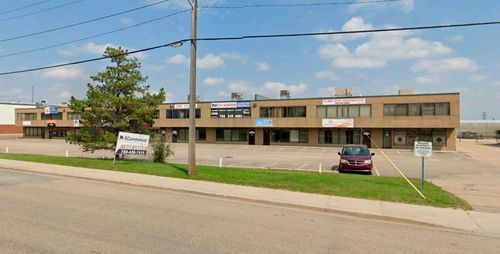 3203 97 St Nw, Edmonton, AB, T6N1B7 | Card Image