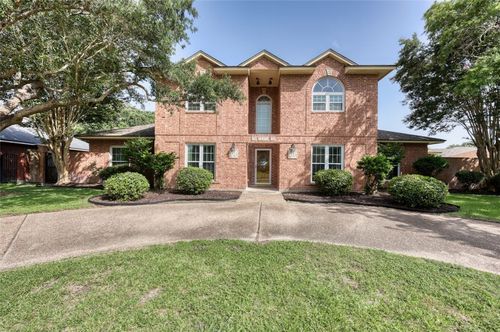 2801 Chapel View Dr, Corpus Christi, TX, 78414-3413 | Card Image