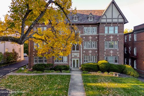 8-2043 Douglass Blvd, Louisville, KY, 40205-1976 | Card Image