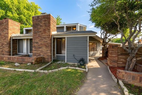 513 Hunters Glen St, Lewisville, TX, 75067-3548 | Card Image