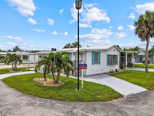 5773 Pink Panther Dr, FORT MYERS, FL, 33908 | Card Image
