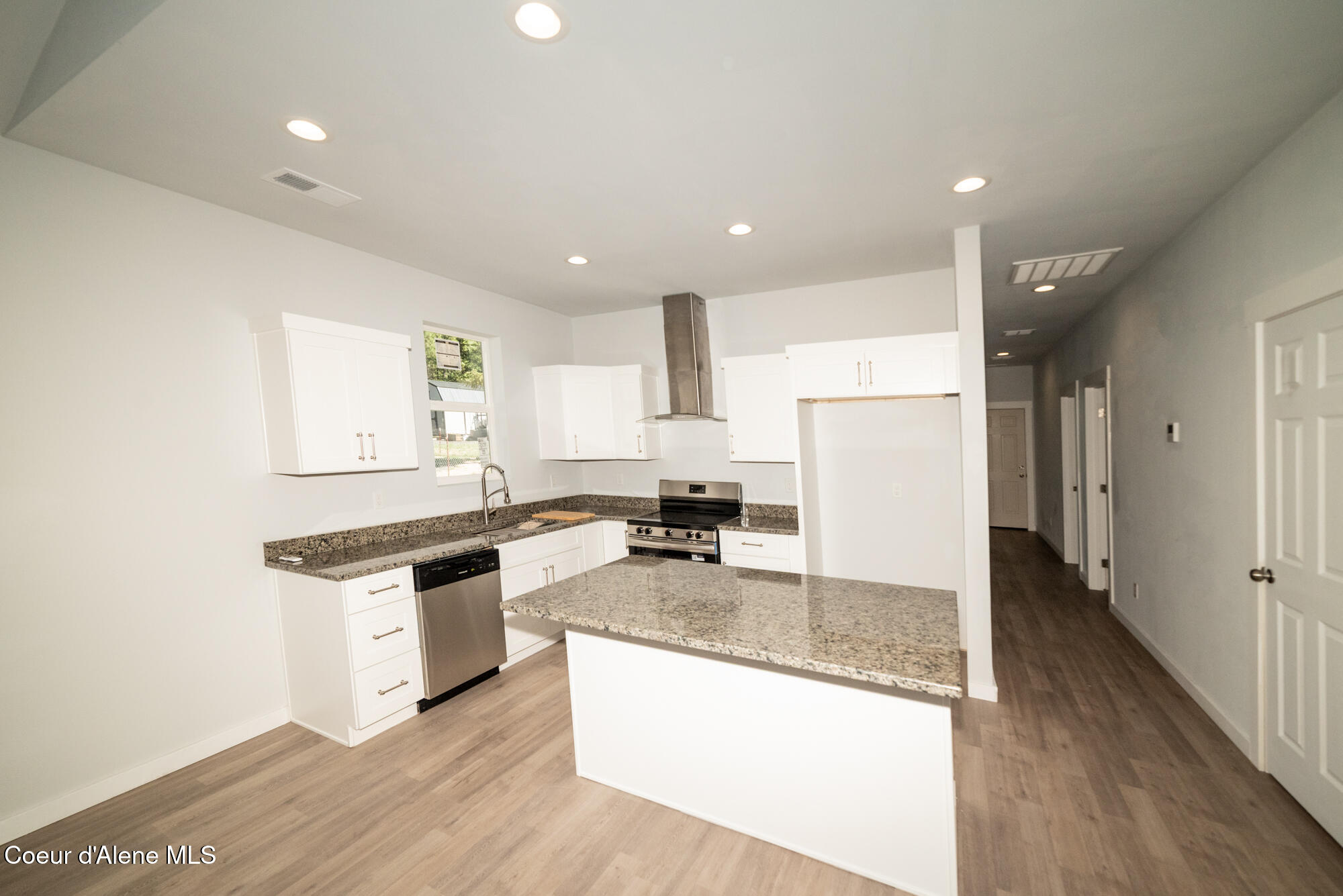Residential in Plummer 4