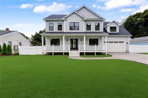 26 Carpenter Ave, Barrington, RI, 02806-2006 | Card Image