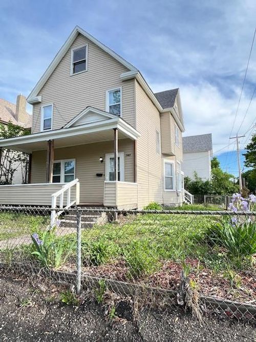 743 Charles Avenue, Saint Paul, MN, 55104 | Card Image