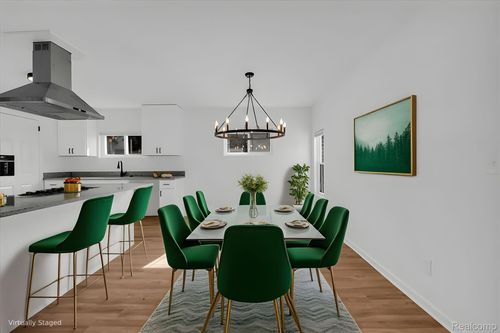 16546 Sussex St, Detroit, MI, 48235-3854 | Card Image