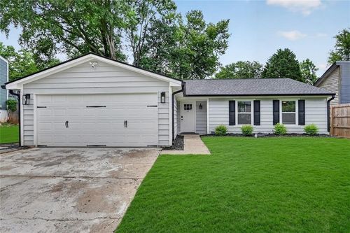 10375 Worthington Hills Mnr, Roswell, GA, 30076-1725 | Card Image