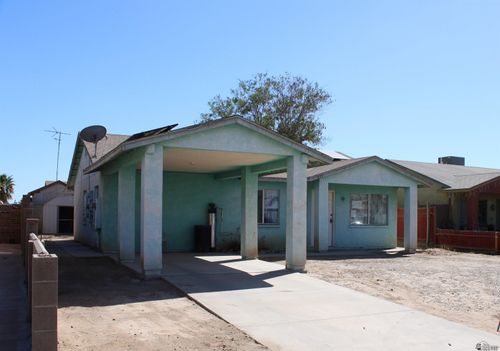 191 E Zapata St, San Luis, AZ, 85336-0966 | Card Image