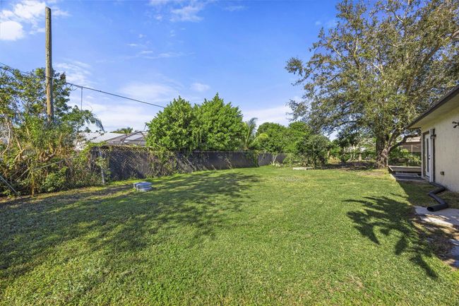 2442 Sw Lafayette St, House other with 3 bedrooms, 2 bathrooms and null parking in Port St. Lucie FL | Image 29