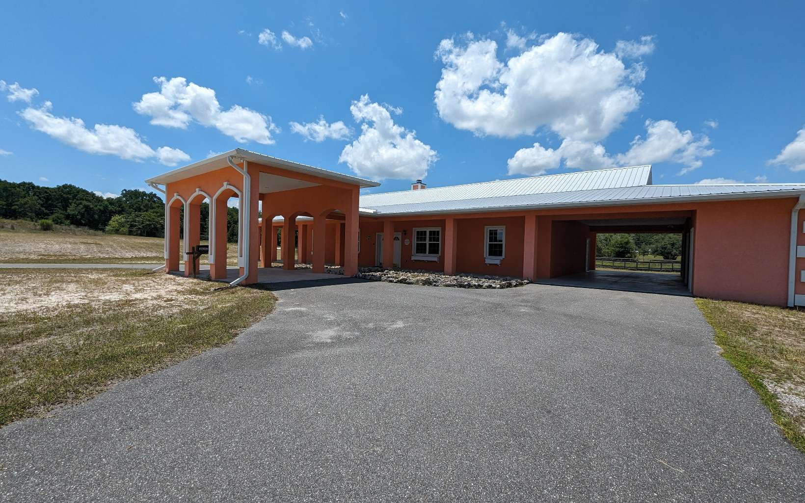 10th St, Bell, FL 32619