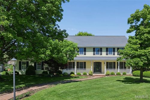 123 Saylesville Dr, Chesterfield, MO, 63017-3457 | Card Image