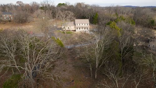 205 Bluegrass Cir, Lebanon, TN, 37090-8950 | Card Image