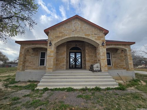 420 Highlands Loop, Poteet, TX, 78065-4701 | Card Image