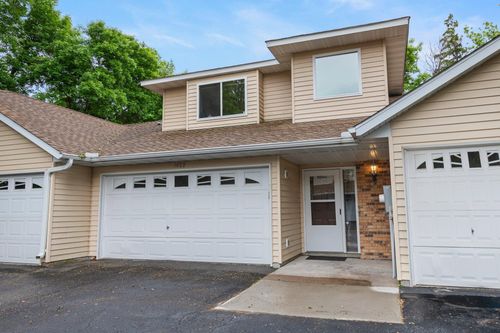 1022 17th Ave Se, Forest Lake, MN, 55025-2072 | Card Image