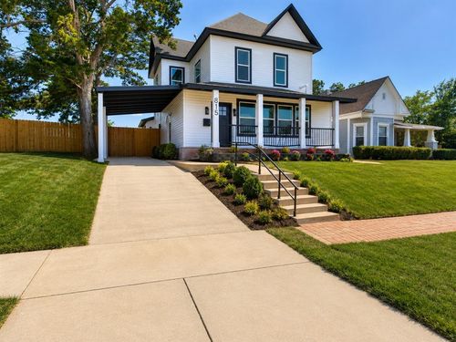 815 E Harrison Ave, Guthrie, OK, 73044-5206 | Card Image
