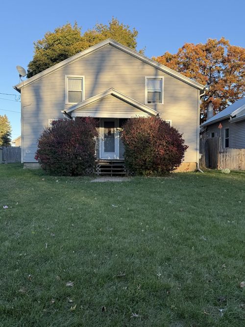 4797 Francis St, Jackson, MI, 49203-5801 | Card Image