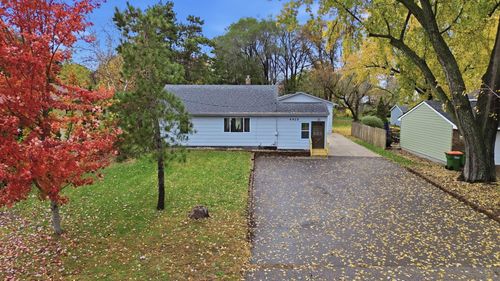 4925 103rd Ln Ne, Circle Pines, MN, 55014-1540 | Card Image
