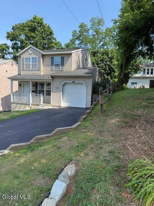 5 Pinehurst Ave, Albany, NY, 12203-2505 | Card Image