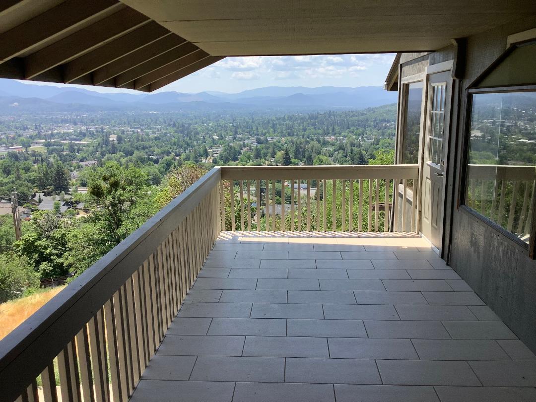 Terrace Dr, Grants Pass, OR 97526