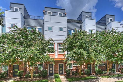 2438 Brelade Pl, Charlotte, NC, 28203-6622 | Card Image