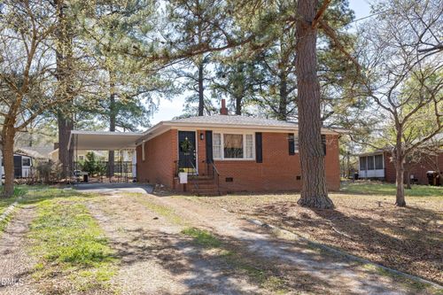 320 Lake Dr, Wendell, NC, 27591-9492 | Card Image