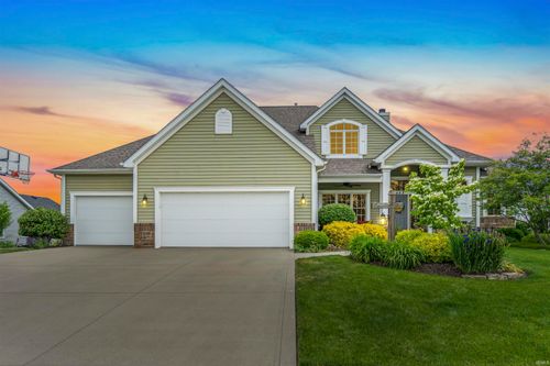 1442 Centerbrook Dr, New Haven, IN, 46774-3420 | Card Image