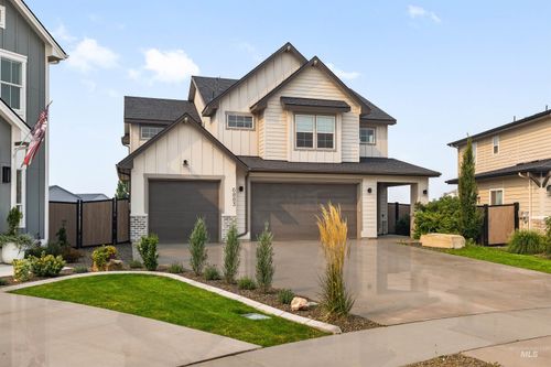 6883 W Mattawa Dr, Meridian, ID, 83646-7716 | Card Image