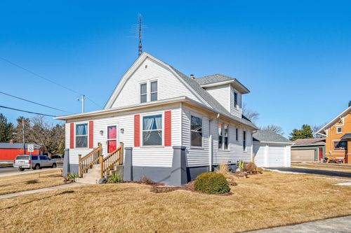 310 Flagg St, Paw Paw, IL, 61353-8922 | Card Image