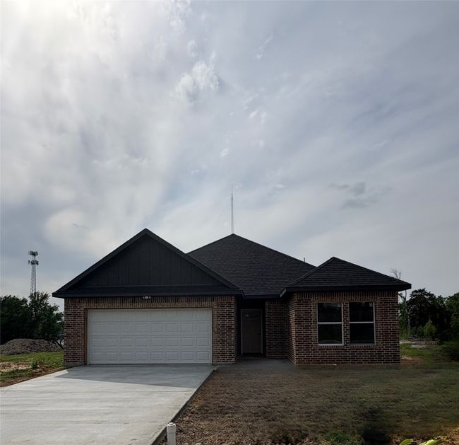 711 N College Ave, House other with 3 bedrooms, 2 bathrooms and null parking in West TX | Image 5