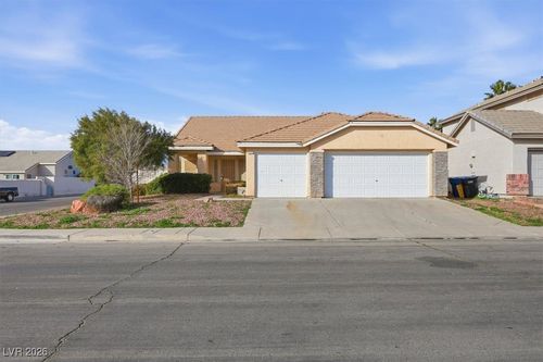 5523 Foxtail Ridge St, North Las Vegas, NV, 89031-0618 | Card Image