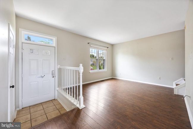 370 Logan Dr, Townhouse with 3 bedrooms, 3 bathrooms and null parking in WESTMINSTER MD | Image 4