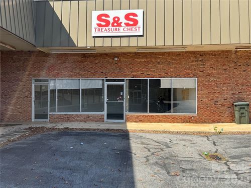 124 Fairway Shopping Ctr, Hudson, NC, 28638-2439 | Card Image