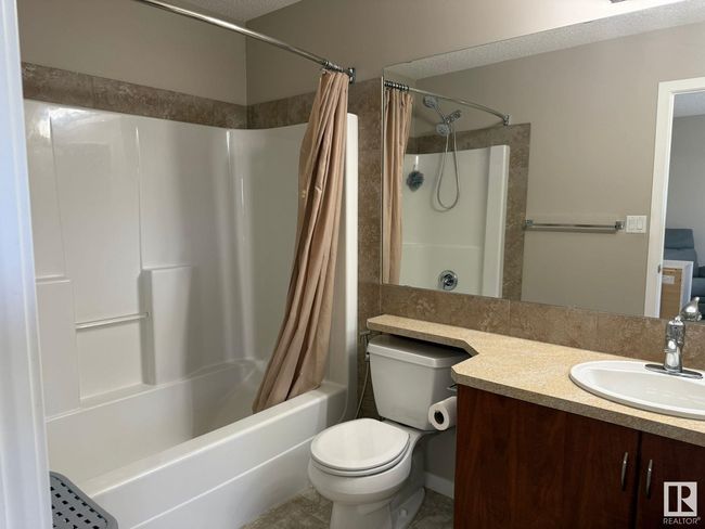 1332 74 St Sw, House other with 4 bedrooms, 4 bathrooms and null parking in Edmonton AB | Image 23