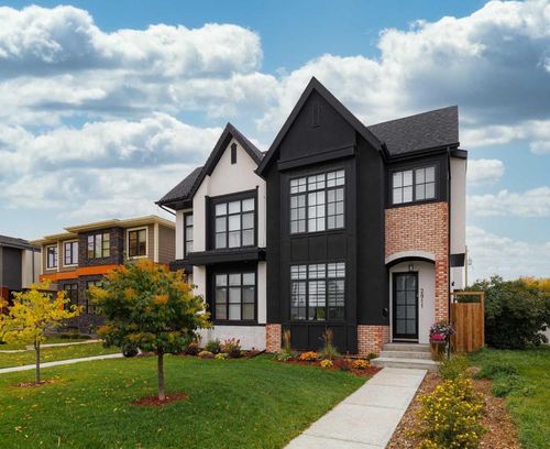 2811 25a St Sw, Calgary, AB, T3E1Z5 | Card Image