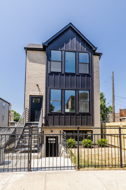 544 N Lawndale Ave, Chicago, IL, 60624-1224 | Card Image