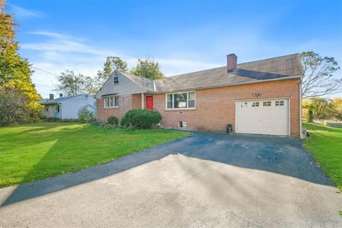 233 Lindorf St, Ulster Park, NY, 12487-5009 | Card Image