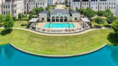 3604 Dorset Cliff Ln, Houston, TX, 77055-1295 | Card Image