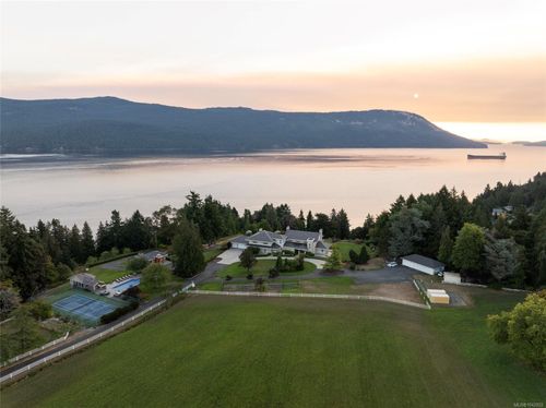 1257 Cherry Point Rd, Cowichan Bay, BC, V0R1N2 | Card Image