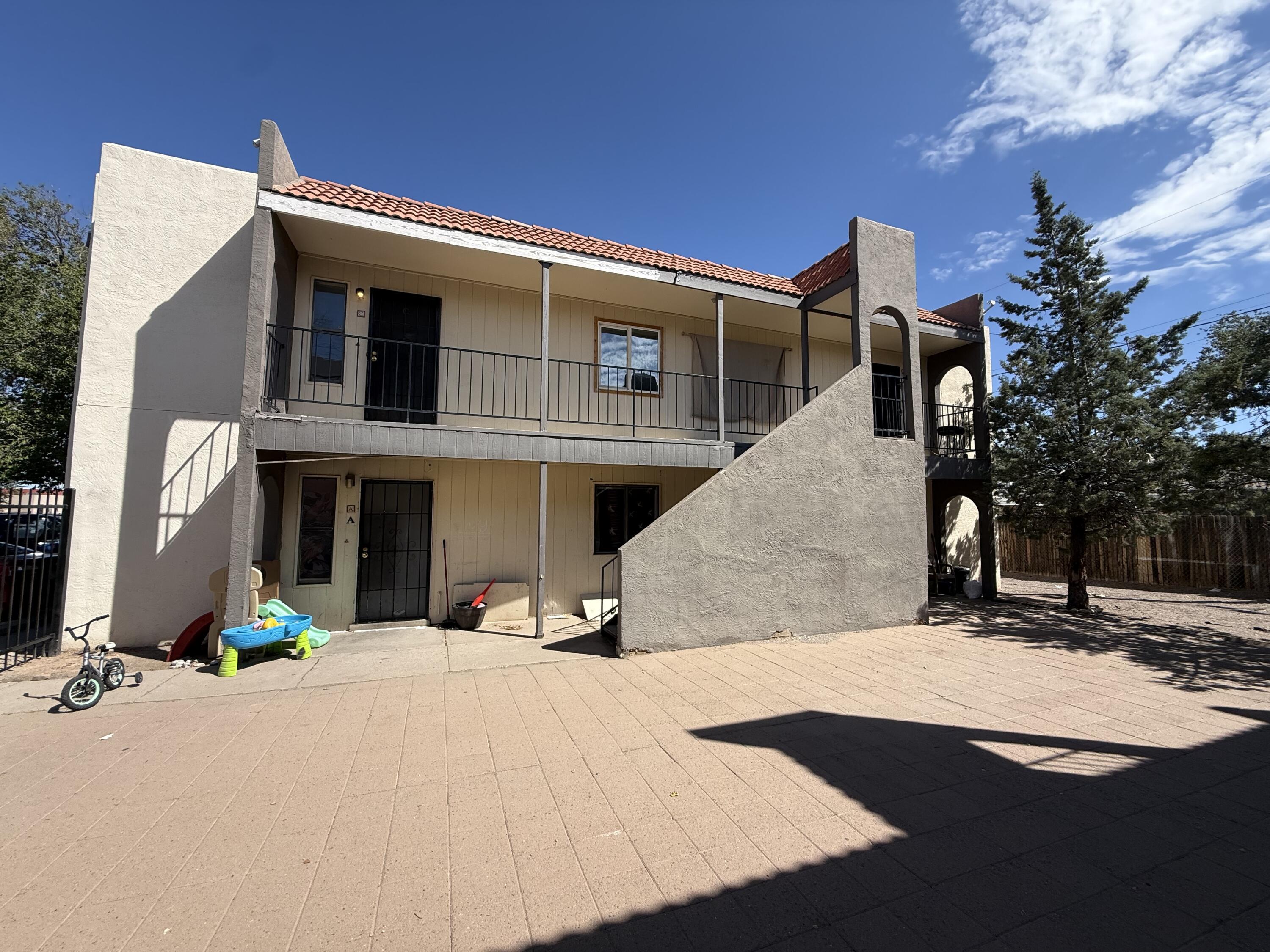 Residential Income in Albuquerque 3