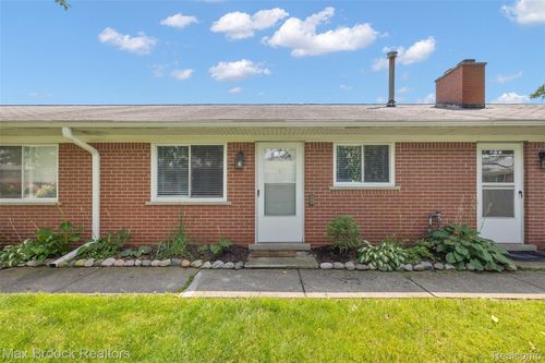 10a-3875 Devon Rd, Royal Oak, MI, 48073-1967 | Card Image