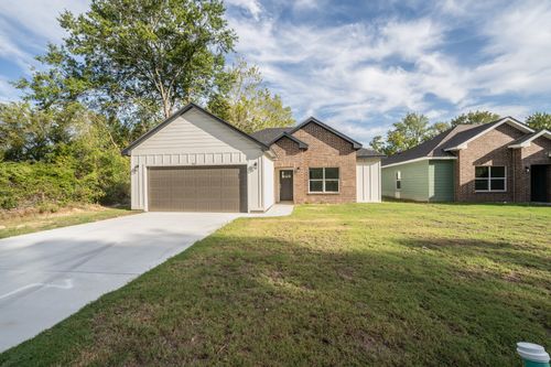 921 Putnam, Sulphur Springs, TX, 75482 | Card Image