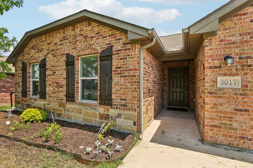 3017 N Hickory St, Sherman, TX, 75092-2101 | Card Image