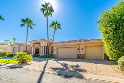 9609 E Poinsettia Drive, House other with 5 bedrooms, 4 bathrooms and null parking in Scottsdale AZ | Image 2