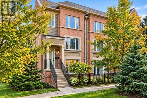 15951 Bayview Avenue, Aurora, ON, L4G0S3 | Card Image