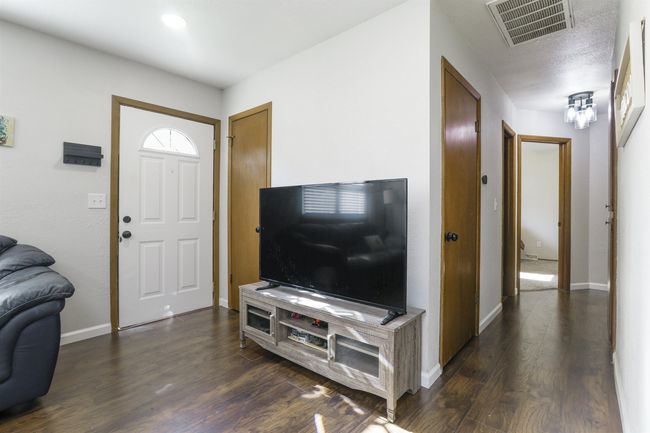3569 S Elizabeth Ave, House other with 3 bedrooms, 1 bathrooms and null parking in Wichita KS | Image 9