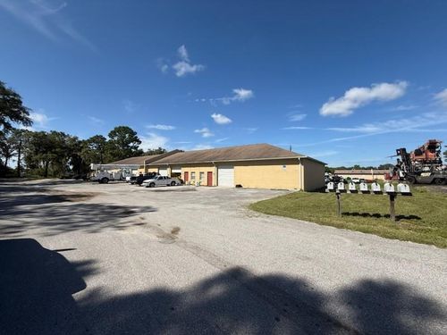 ste-3-4534 Ne 35th St, Ocala, FL, 34479-3202 | Card Image