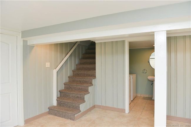 96 Harding St, House other with 3 bedrooms, 2 bathrooms and null parking in Wethersfield CT | Image 28