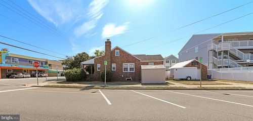 5200 Atlantic Ave, WILDWOOD, NJ, 08260-4404 | Card Image