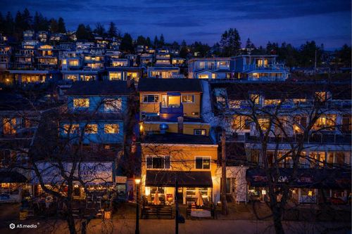 15517 Marine Drive, White Rock, BC, V4B1C9 | Card Image