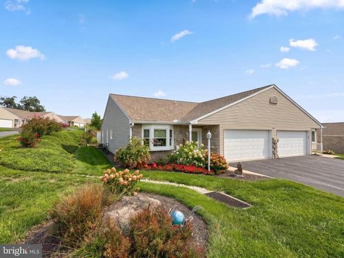 531 Buckthorn Drive, YORK, PA, 17406 | Card Image
